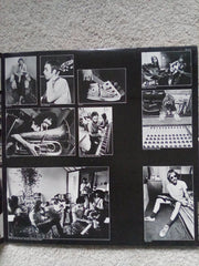 Bonnie Raitt : Give It Up (LP, Album, RE, Bar)