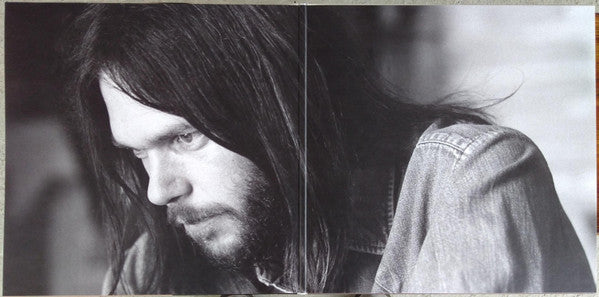 Neil Young : Hitchhiker (LP, Album)