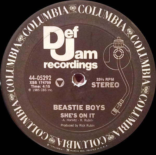 Beastie Boys : She's On It (12", Pit)