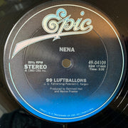 Nena : 99 Red Balloons / 99 Luftballons (12", Single, Pit)