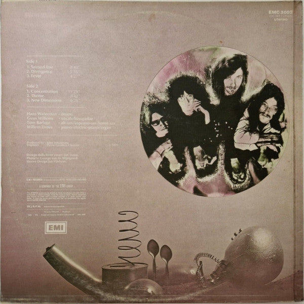 Solution (4) : Divergence (LP, Album)