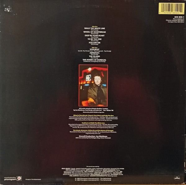 Paul Brady : Back To The Centre (LP, Album)