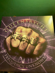 Queensrÿche (2) : Frequency Unknown (2xLP, Album, Dlx, Ltd, RE, Pur)