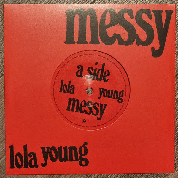 Lola Young : Messy (7", Single, Ltd, Red)