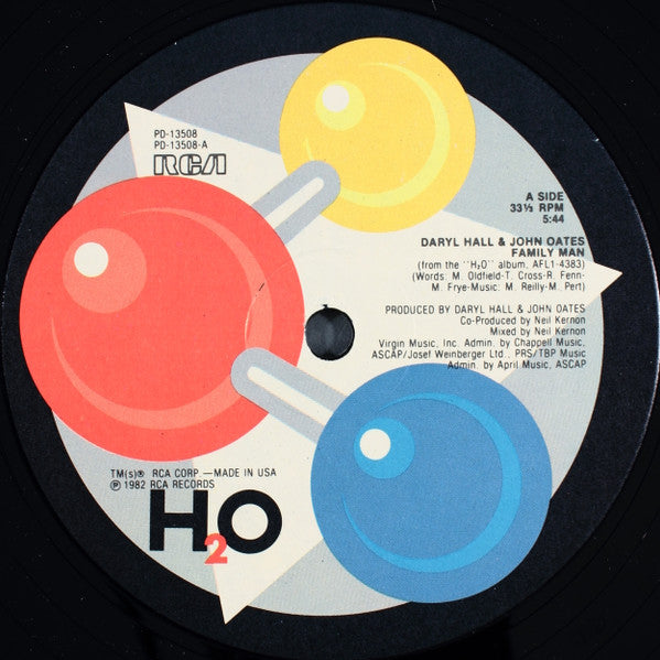 Daryl Hall & John Oates : Family Man / Maneater (12")