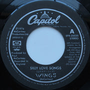 Wings (2) = Wings (2) : 心のラヴ・ソング  / クック・オヴ・ザ・ハウス = Silly Love Songs / Cook Of The House (7", Single)