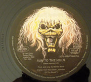Iron Maiden : Run To The Hills (12", Maxi, Sup)