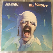 Scorpions : Blackout (LP, Album, RP, 26)