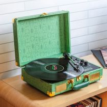 RSD Wicked Cruiser Plus in Elphaba Green Crosley Record Player Turntable