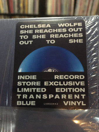 Chelsea Wolfe : She Reaches Out To She Reaches Out To She (LP, Blu)
